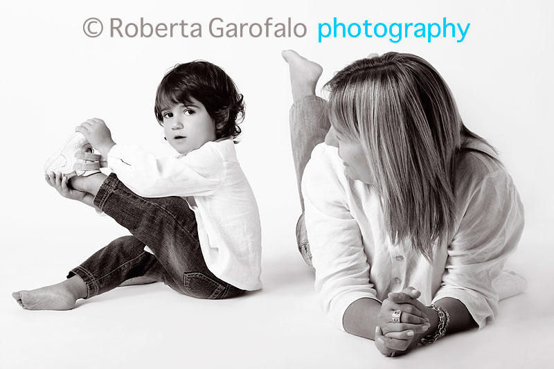 Fotografia di mamma e figlia in bianco e nero