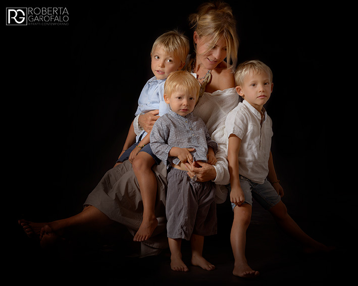 ROBERTA_GAROFALO_ritratto_mamme_figli